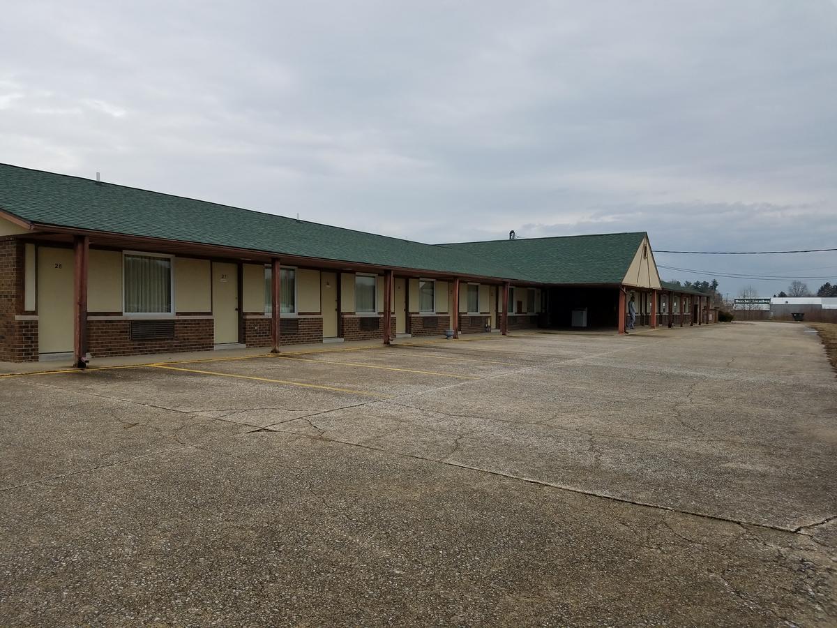 Midwest Inn Paoli Buitenkant foto